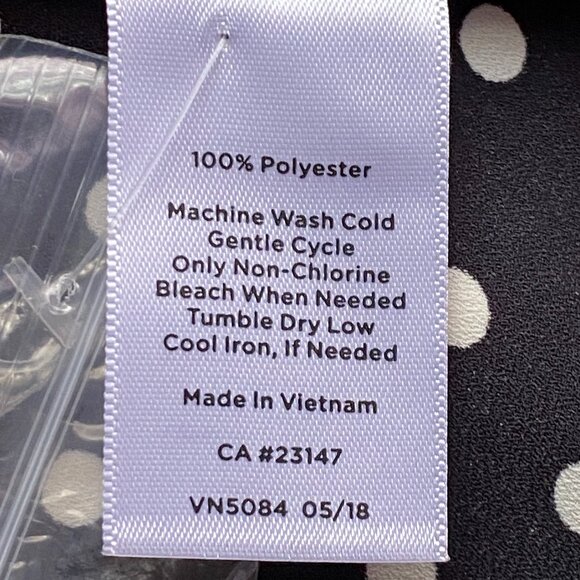 NWT Talbots Sz L Womens Blouse Sleeveless Black/White Polka Dot - Picture 9 of 10